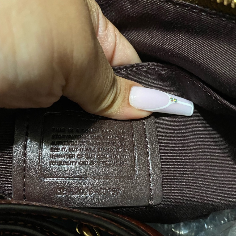 Coach Lewis Purse - Picture 7 of 7